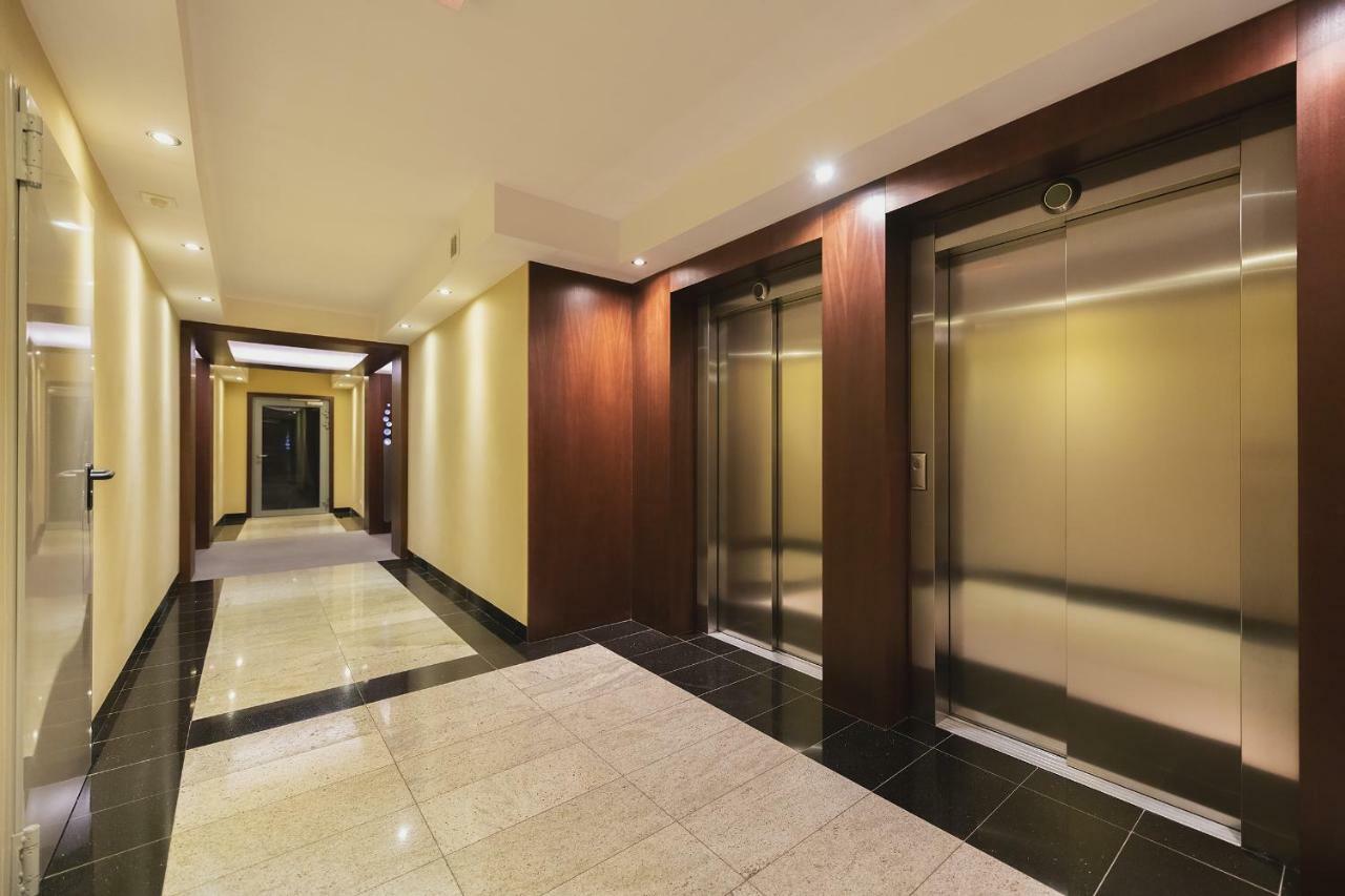 Oxygen Wronia - Browary Warszawskie - P&O Serviced Apartments Warsaw Exterior photo