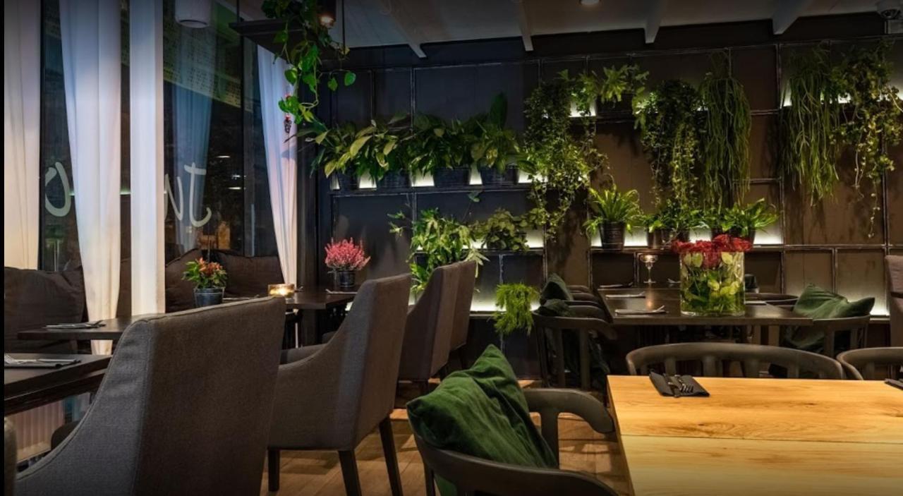 Oxygen Wronia - Browary Warszawskie - P&O Serviced Apartments Warsaw Exterior photo